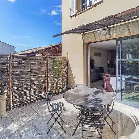 2 Bedroom Cozy In Saint-laurent-de-la-ca 度假居 圣洛朗-德拉